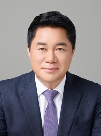 박준희