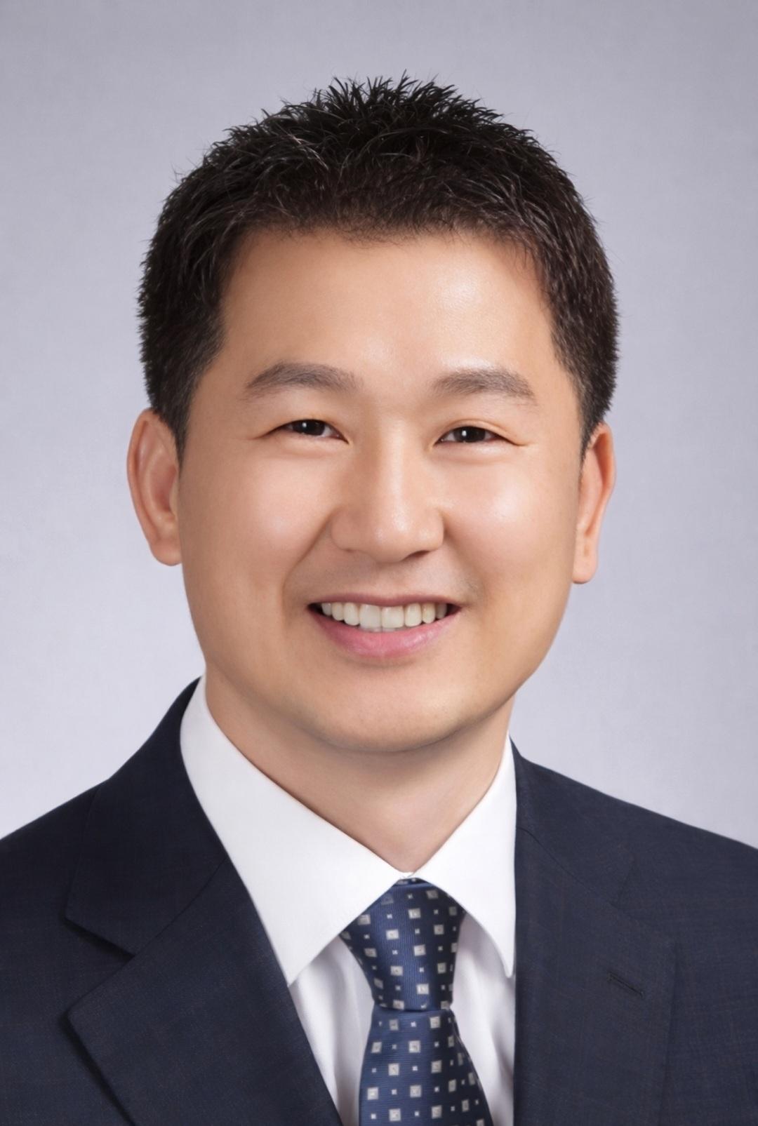 김동성