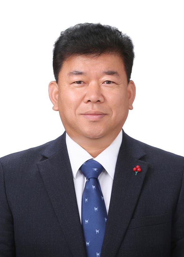 황우일