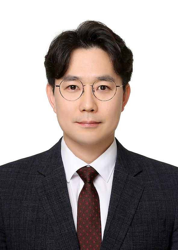 최원용