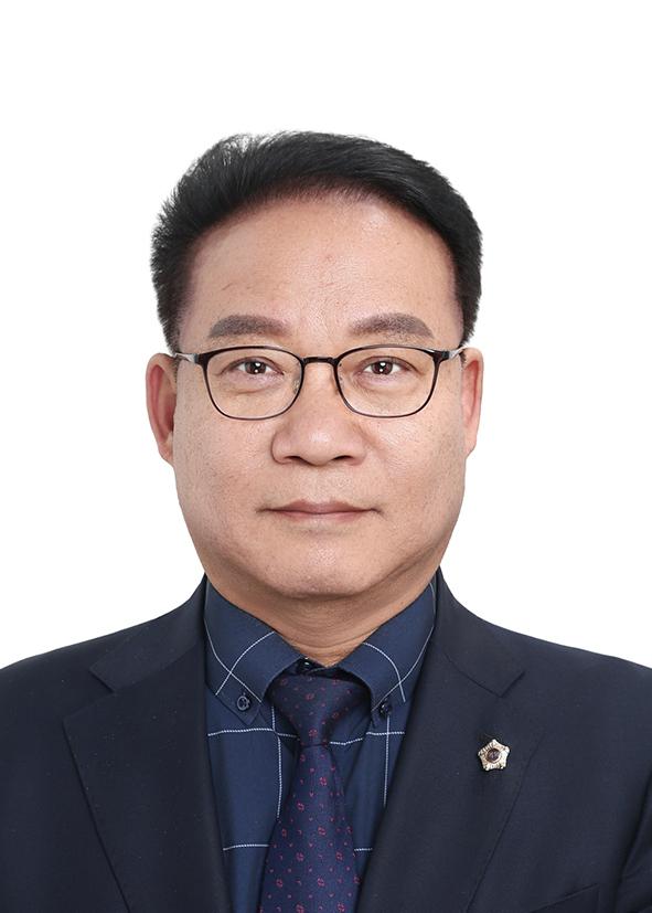 박기범