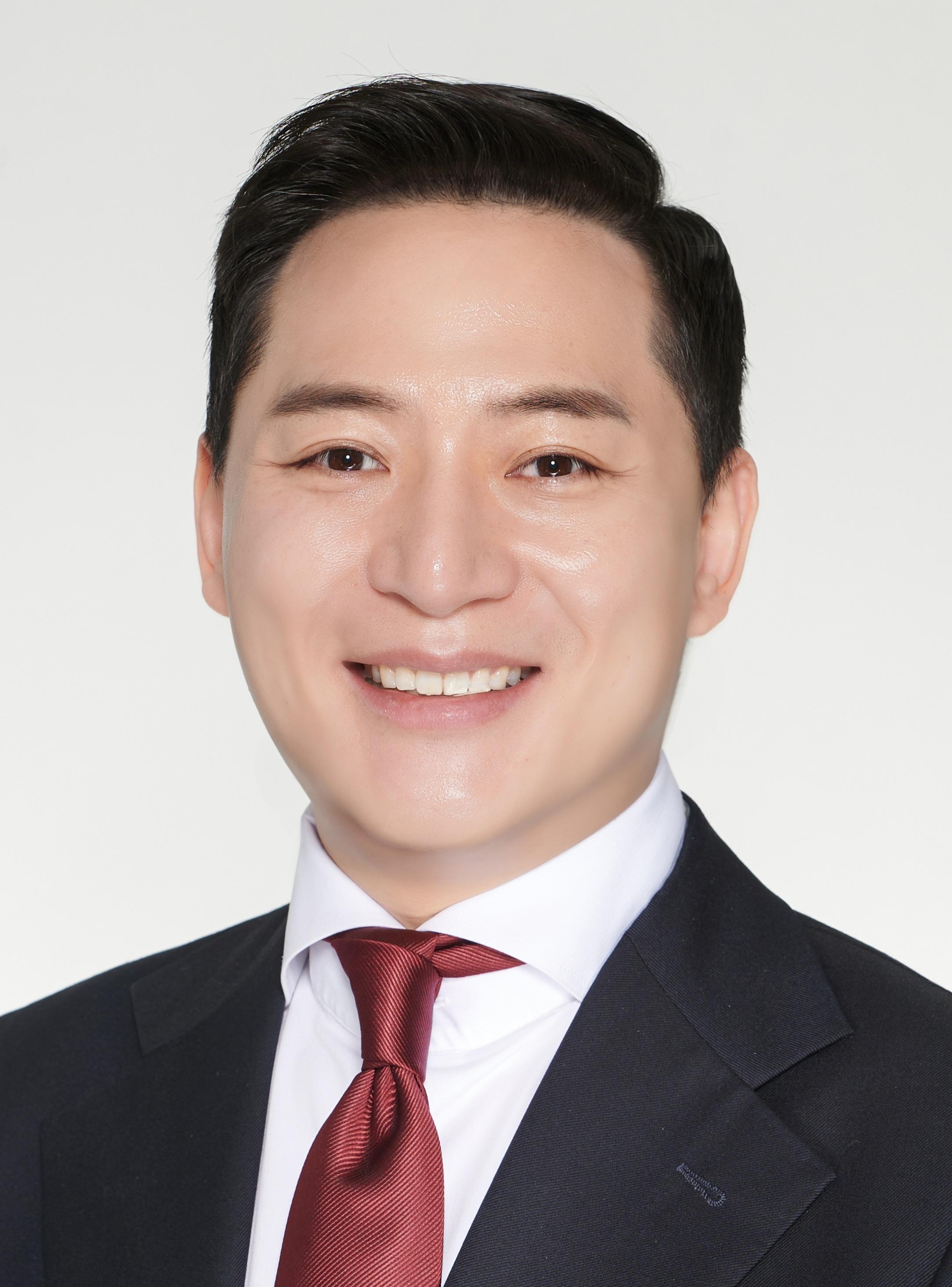 이창성