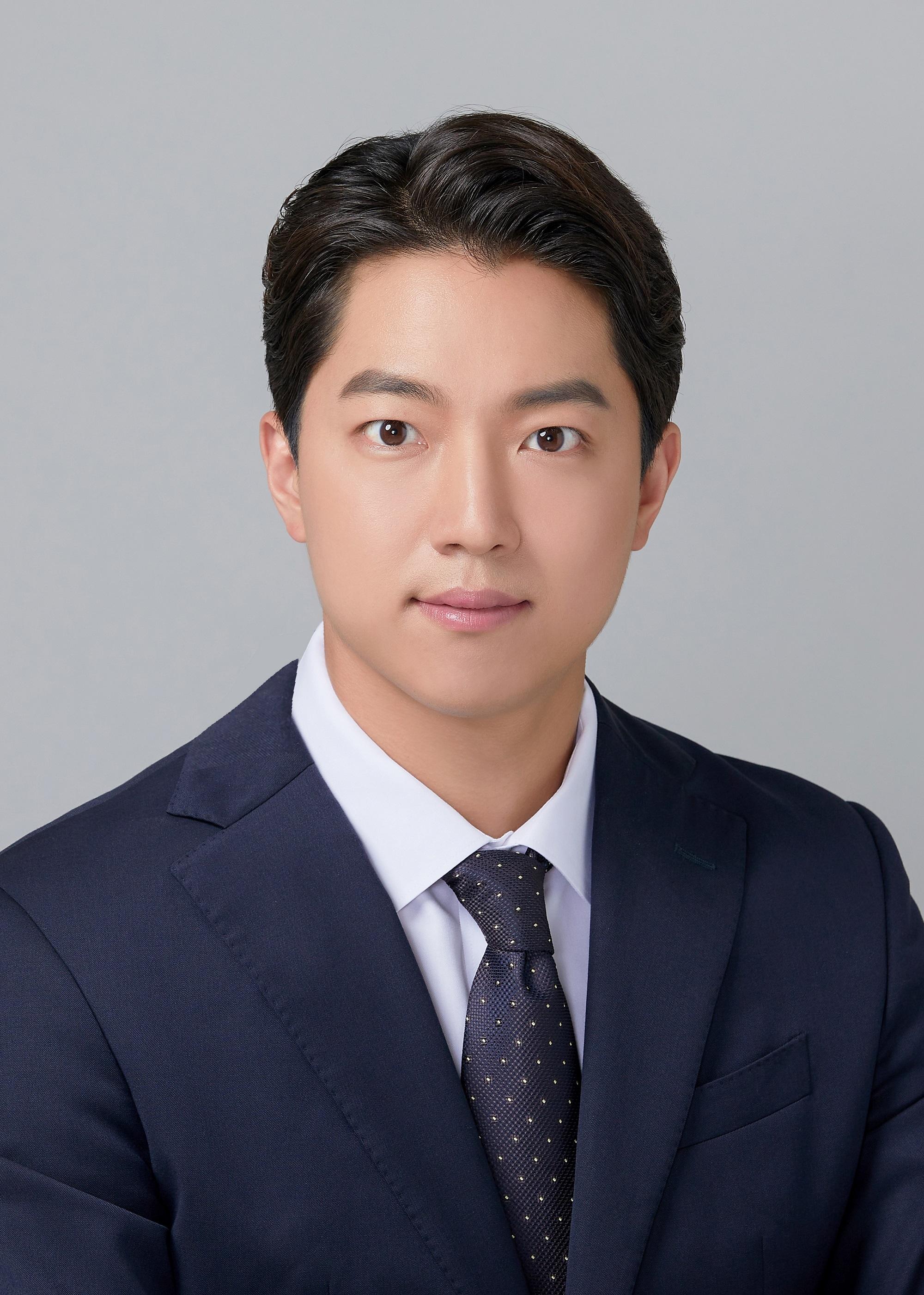 염정우