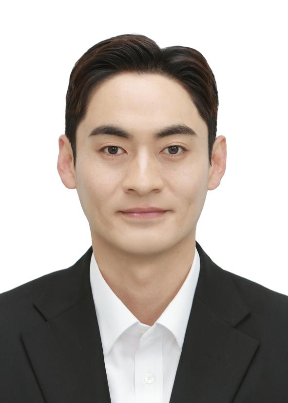 선현우