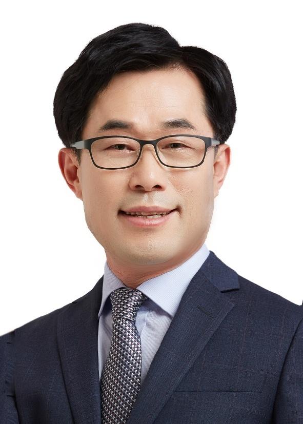 김태흥