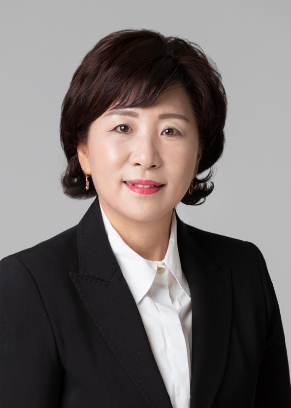 김영실