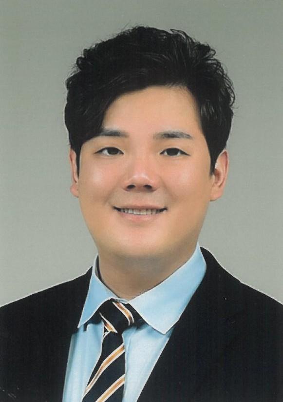 김현규