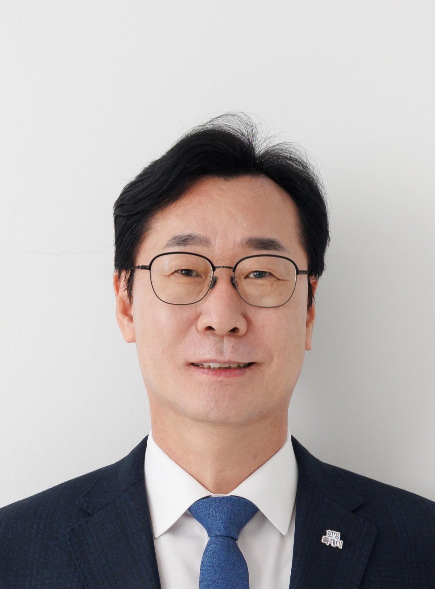 정명근