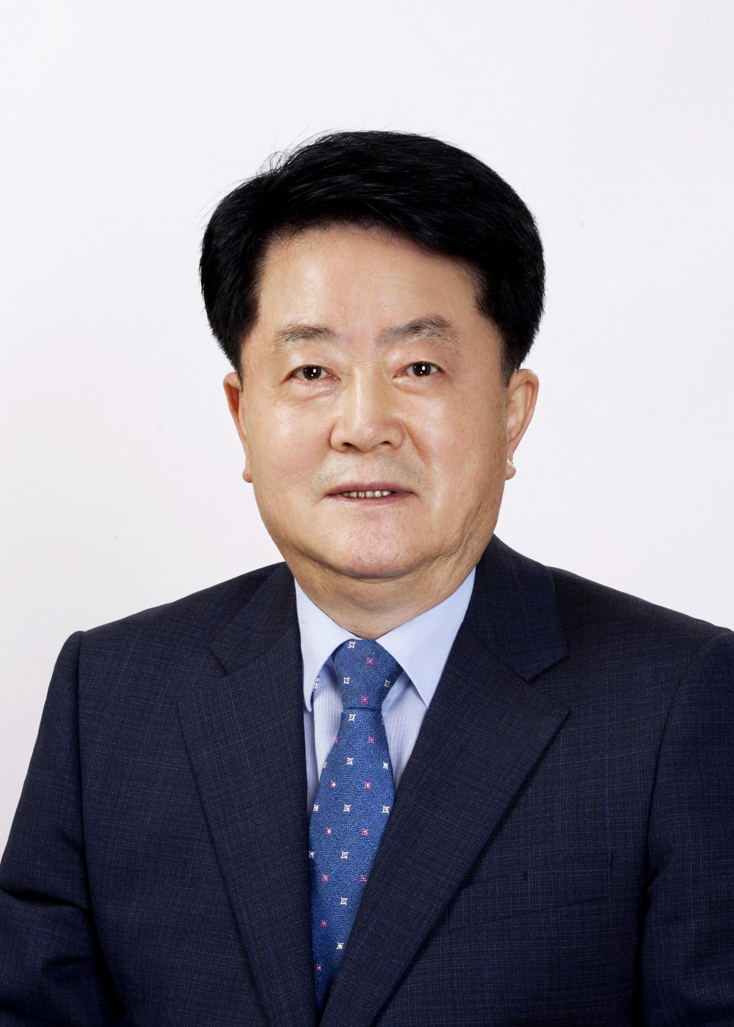 배동만
