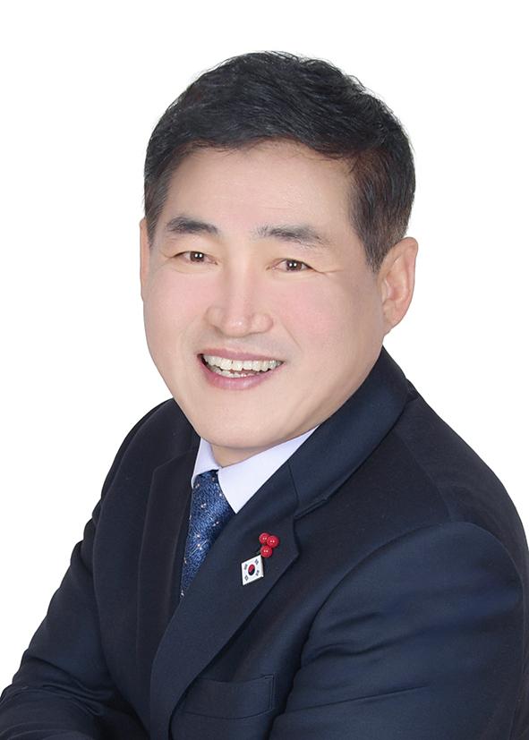 김진석
