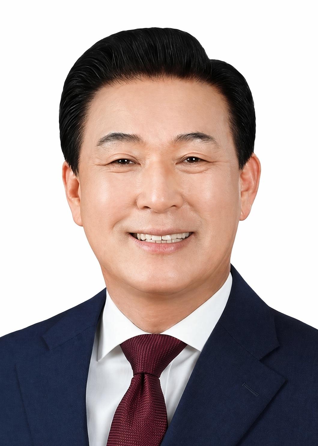 백성현