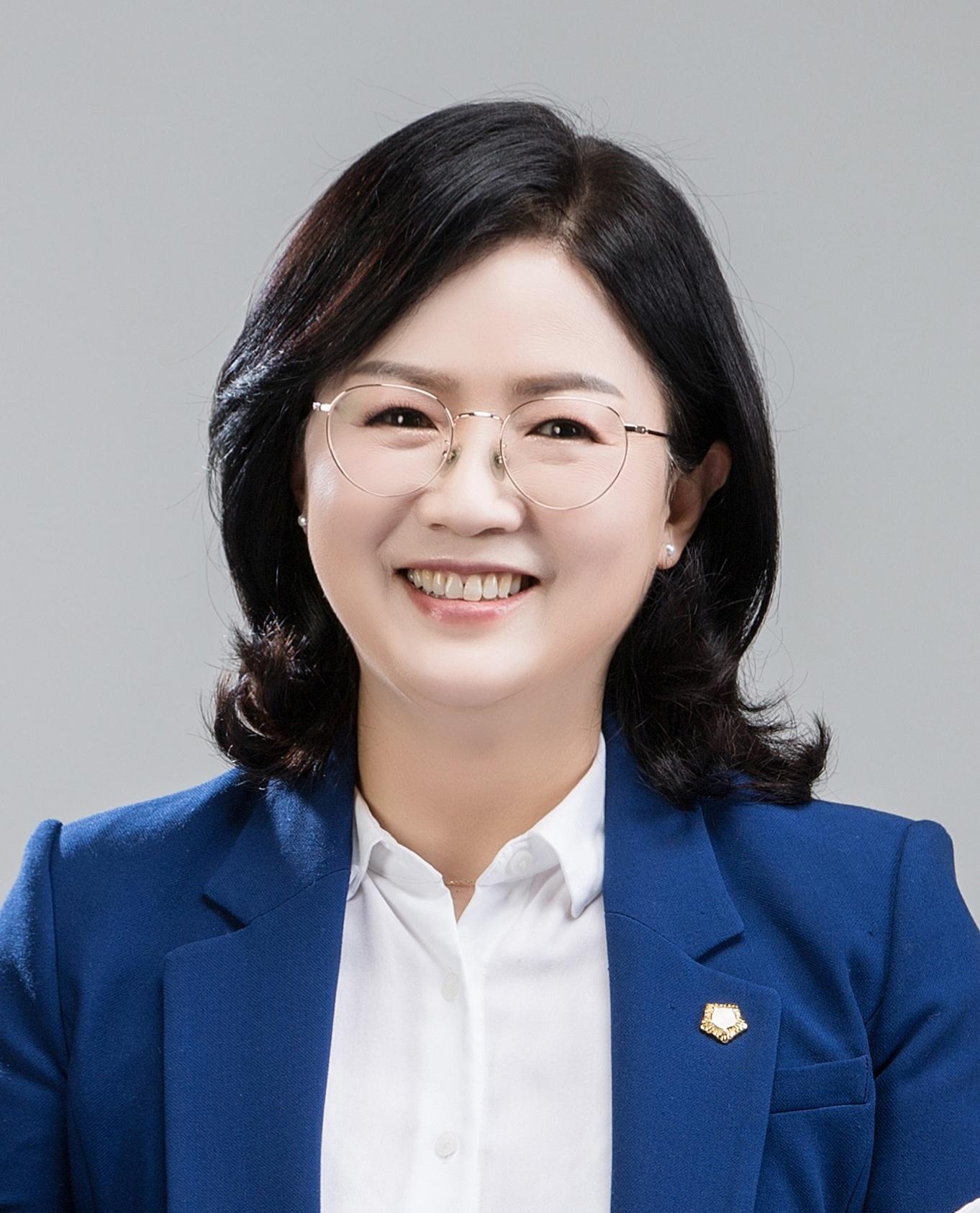 이희자