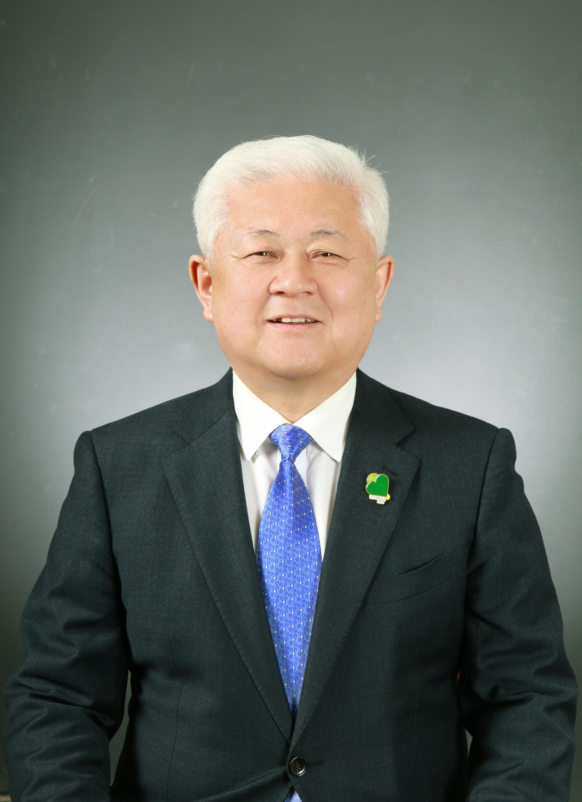 황인홍