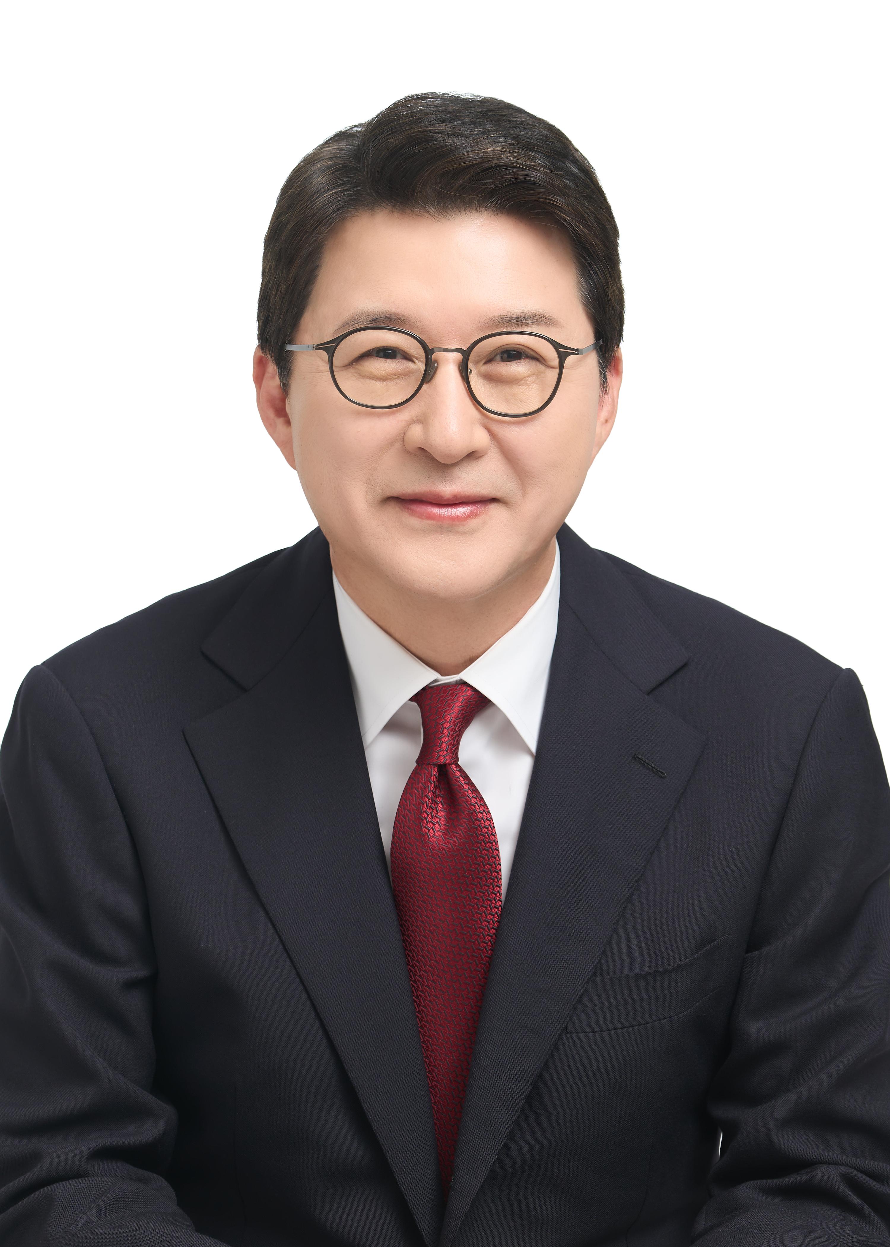 신동욱